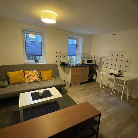 Ruhiges Apartment Im Herzen Von Gera Bagian luar foto